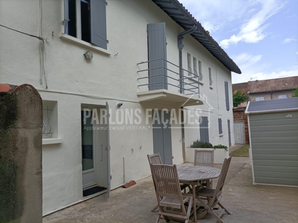 Ravalement de façade Castelsarrasin d'une maison à Castelsarrasin, 82100, Tarn-et-Garonne